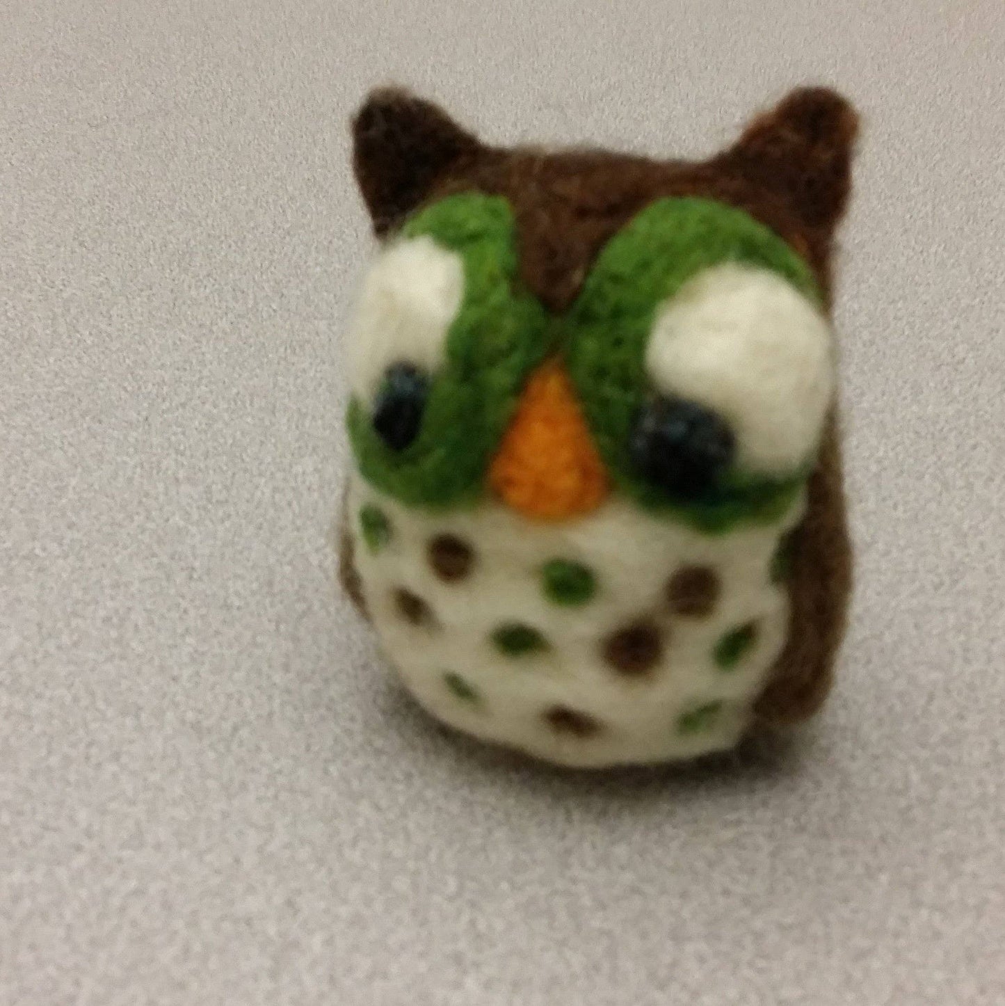 Woolbuddy - Needle Felting Owl Kit