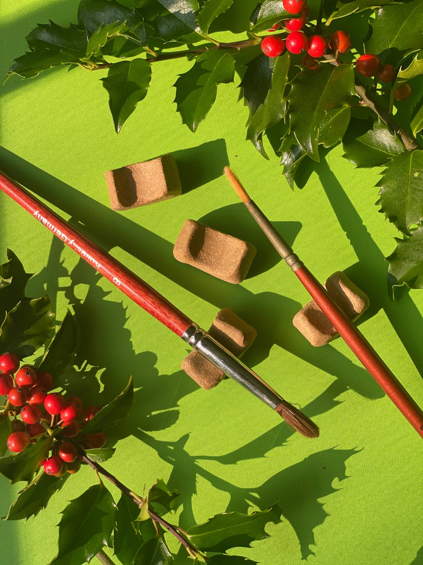 Busy Hands Studio - Brush Rest and Paintbrush Holder, Handmade Chopstick Holder