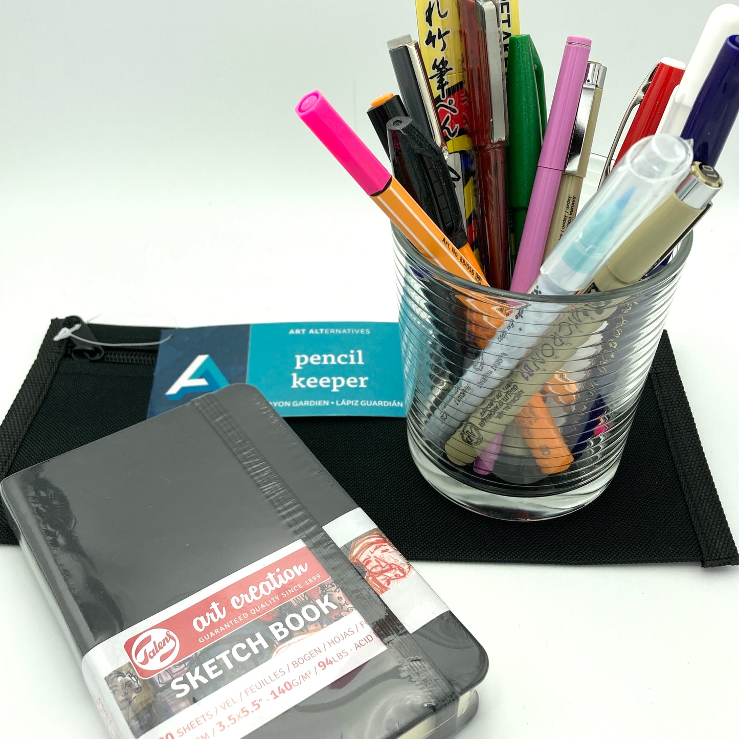 Doodle kit (Art Pens)