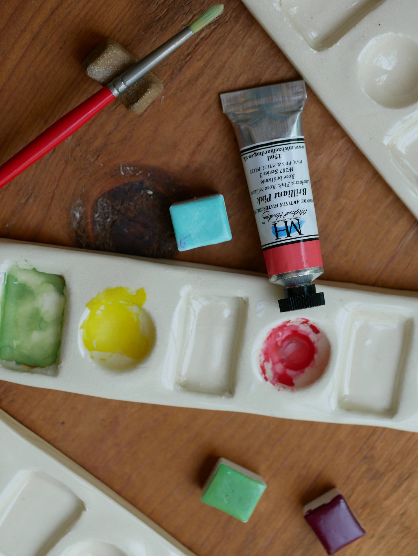 Busy Hands Studio - *New* Porcelain Handmade 6-Pan Ceramic Artist Paint Palette