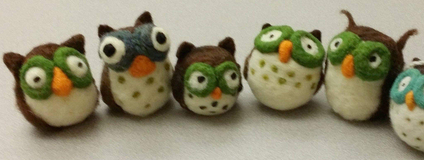 Woolbuddy - Needle Felting Owl Kit