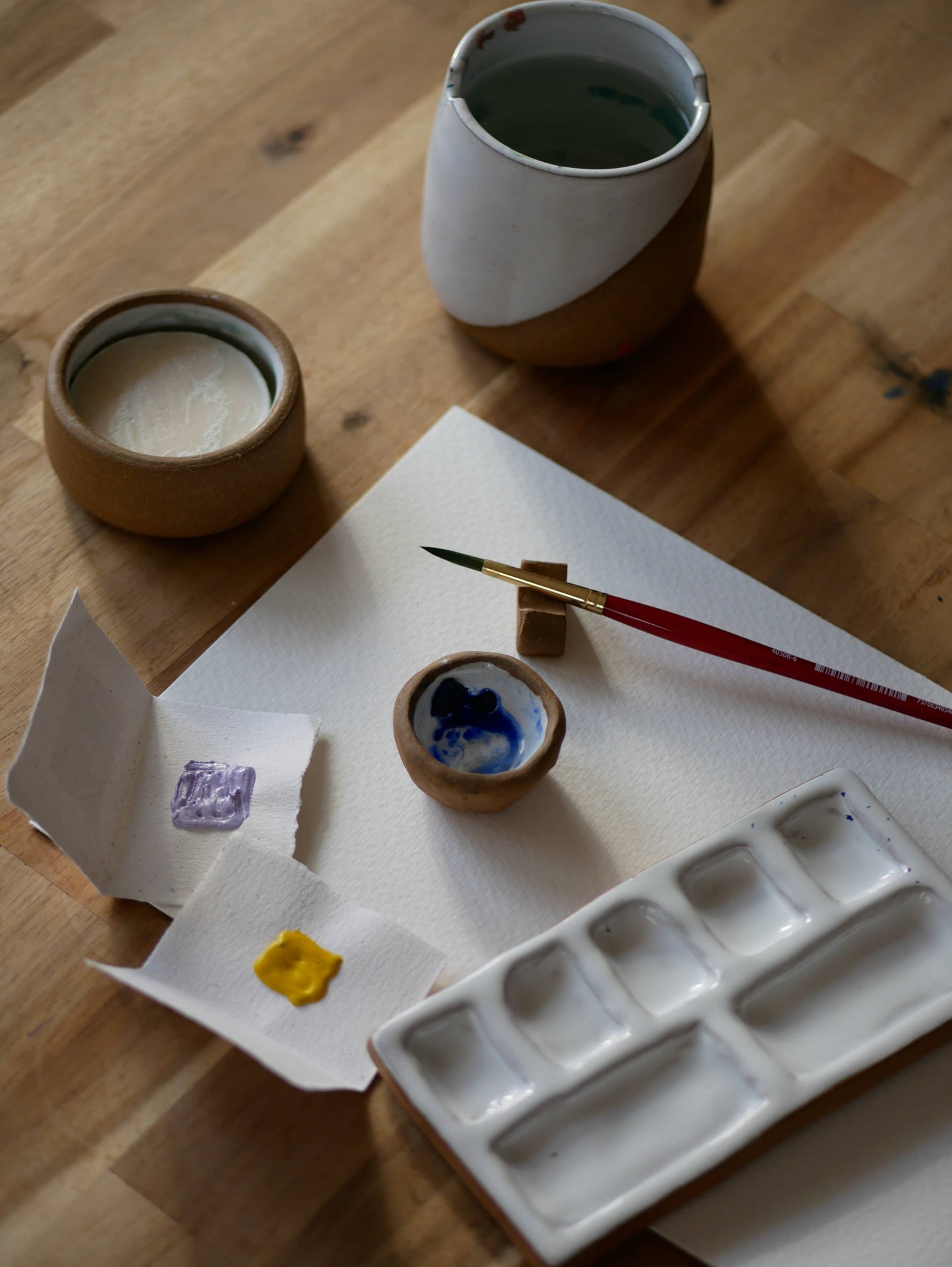 Busy Hands Studio - 7-Pan Ceramic Artist Paint Palette - Watercolor Supplies