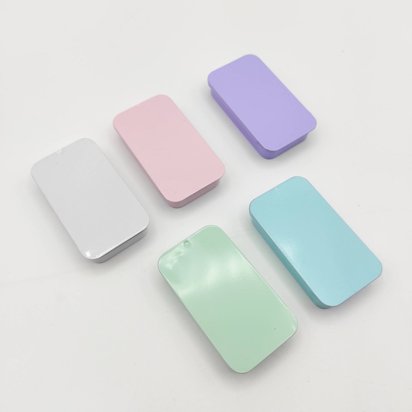 SChandworks - Modern Style Small Magnetic Tin Needle Case - Crafting Essential
