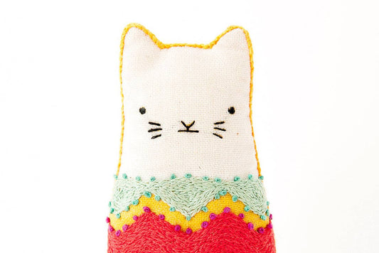 Kiriki Press - Fiesta Cat - Embroidery Kit