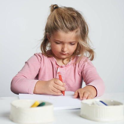 elseware unplug / eco-kids - Beeswax Crayons - Triangle - 8 Natural & Non-Toxic Colors