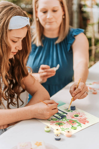 Elle Crée (She Creates) - Poppies in Vase Paint-by-Number Kit